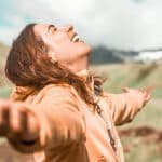 Claro, aquí está el título sin cambios: ¿Qué es la gratitud en la familia y cómo practicarla?