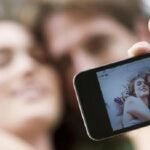 ¿Cómo evitar la comparación en publicaciones de Instagram en una relación amorosa?