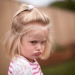 7 Indicadores de que un niño está siendo malcriado.