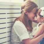 7 recomendaciones para guiar a tu hija hacia una vida plena como mujer