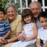 Amores Persistentes Los Abuelos Son Expertos Y Pueden Ayudar A Sus Nietos