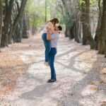 Los 5 obsequios que los hombres detestan recibir de su pareja, incluso si te dicen que les encantó.