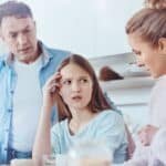 Tengo un hijo que me miente, ¿cómo debo enfrentar la situación?