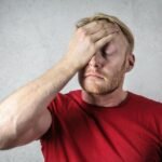 Frases para un hombre que no sabe lo que quiere: Mensajes para los indecisos en el amor.