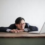 Cuando un hombre te dice que no es el momento: comprendiendo sus razones y el momento adecuado