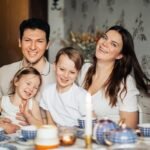 Mi esposo habla con su madre todos los días: Entendiendo la relación madre-hijo.