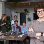 Cómo saber si a tu jefe le agradas: Navegando las atracciones en el trabajo