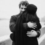 Cuando un hombre te considera su novia: señales de compromiso y seriedad